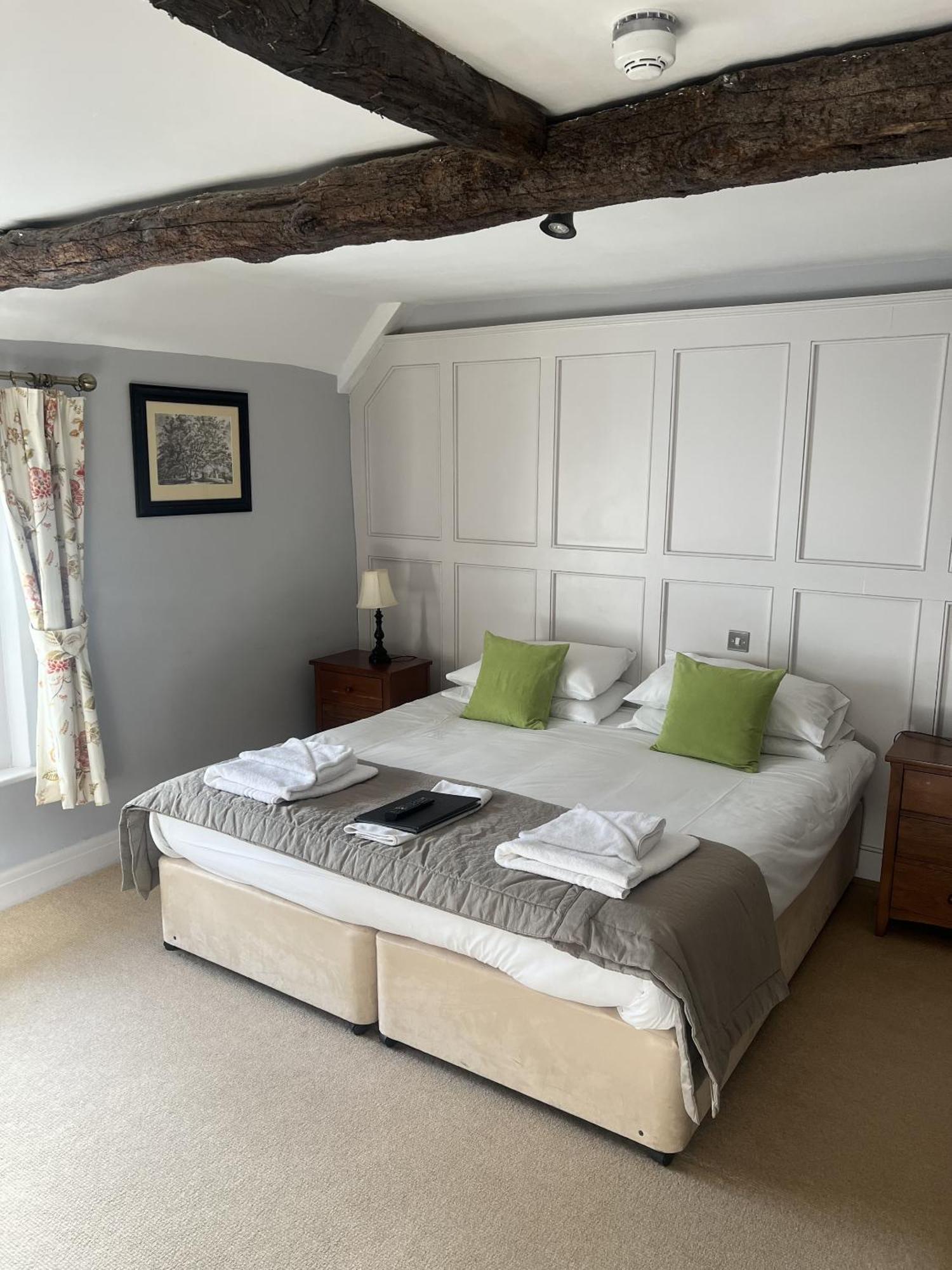 The George Inn Hatherleigh Buitenkant foto