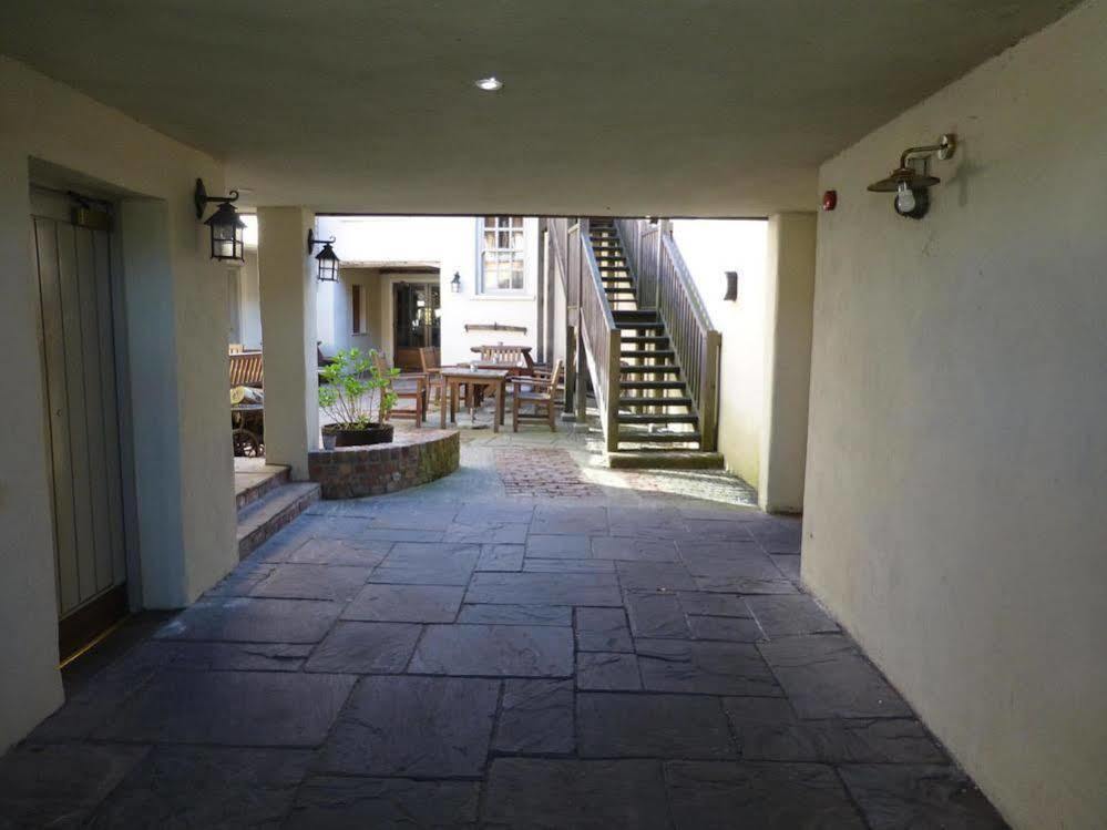 The George Inn Hatherleigh Buitenkant foto